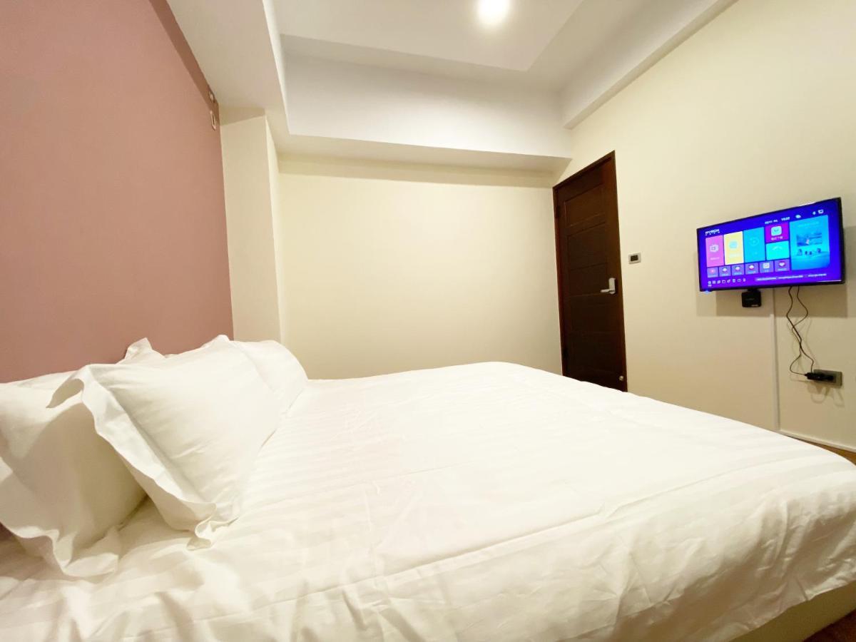 Ferienwohnung Taichung Muyi Ju Exterior foto