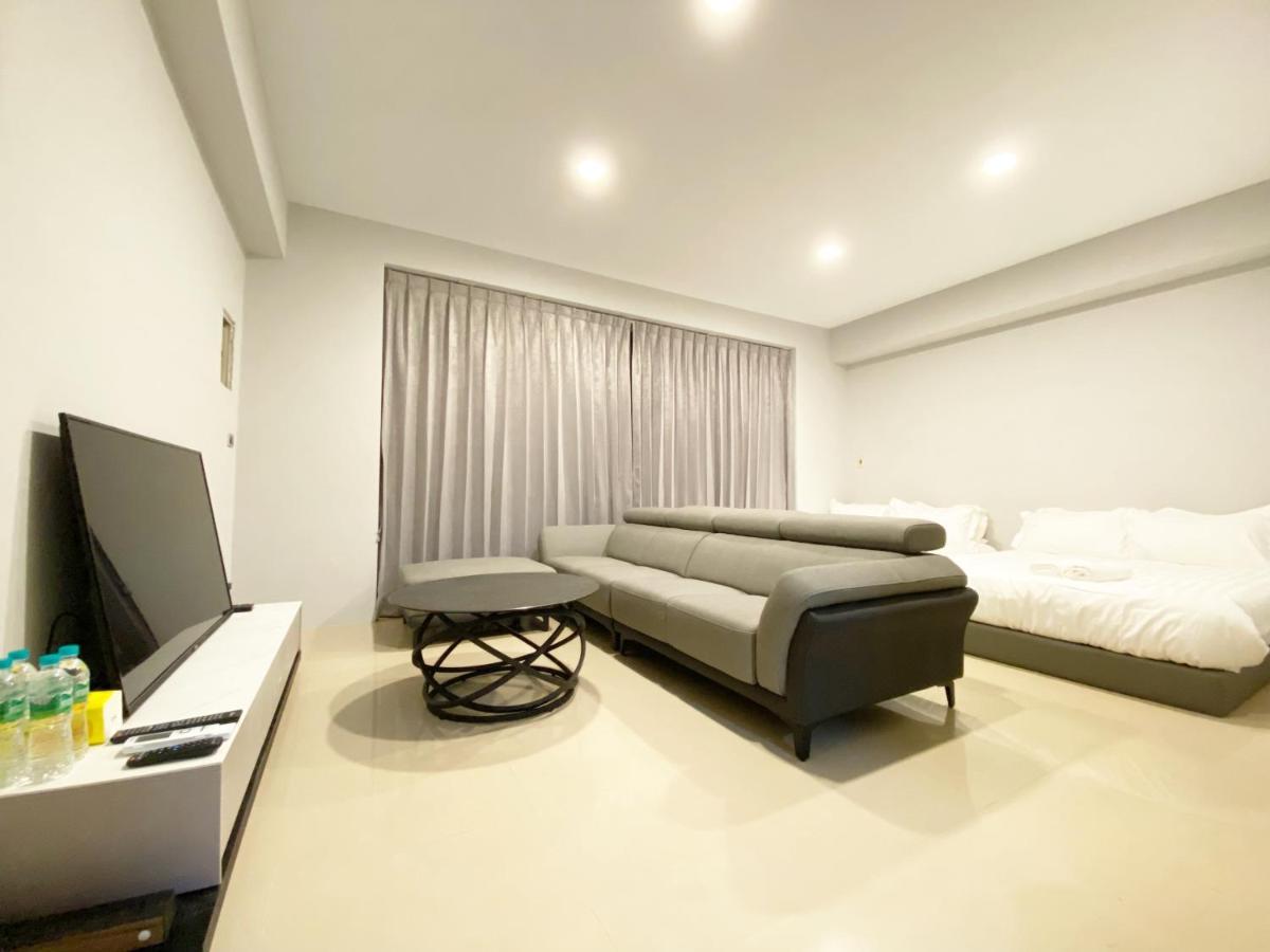 Ferienwohnung Taichung Muyi Ju Exterior foto