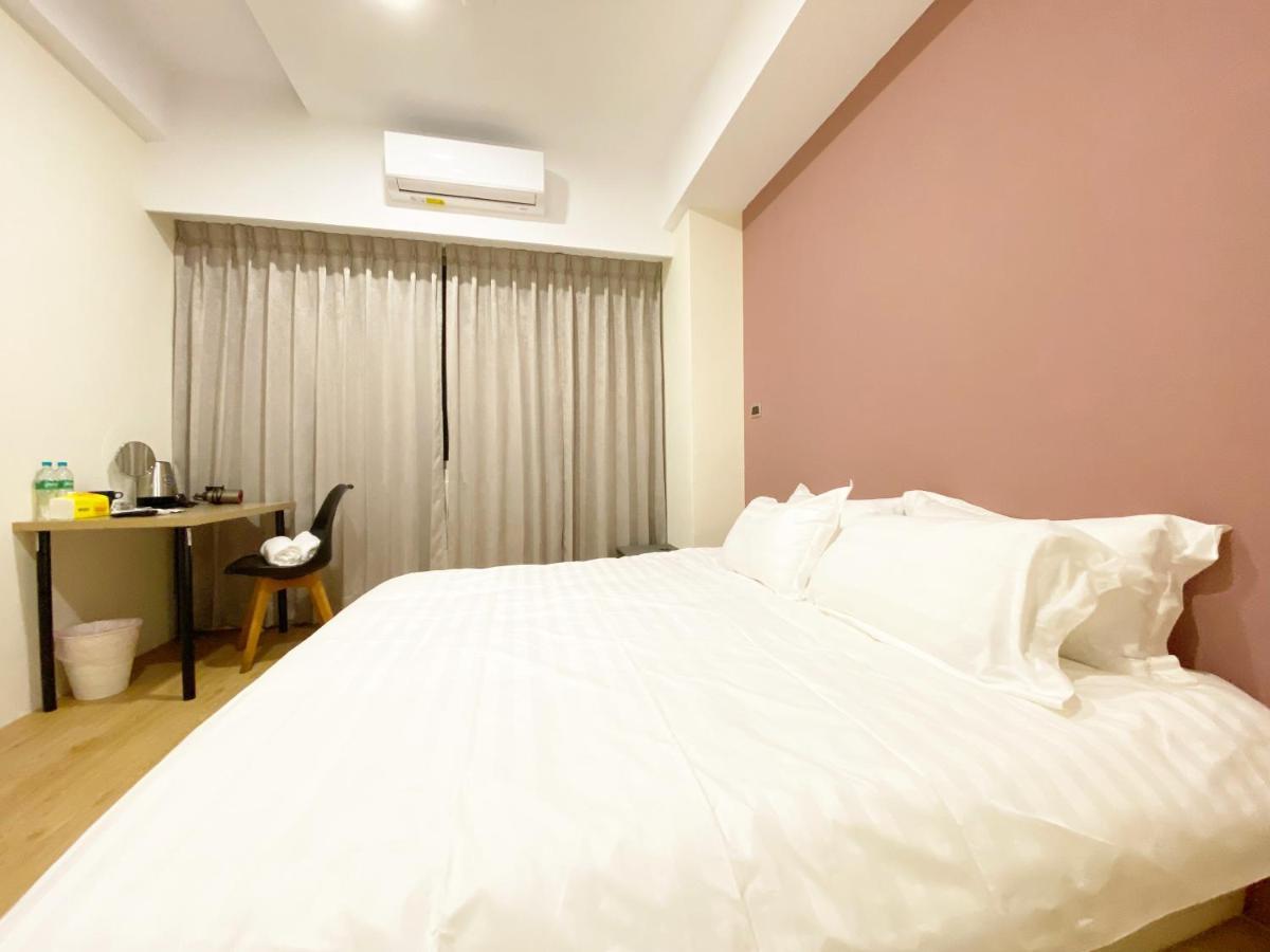 Ferienwohnung Taichung Muyi Ju Exterior foto